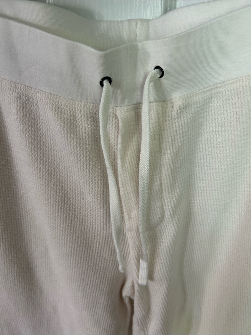 James Perse Cream Waffle-Knit Drawstring Sweatpants - Picture 4 of 5